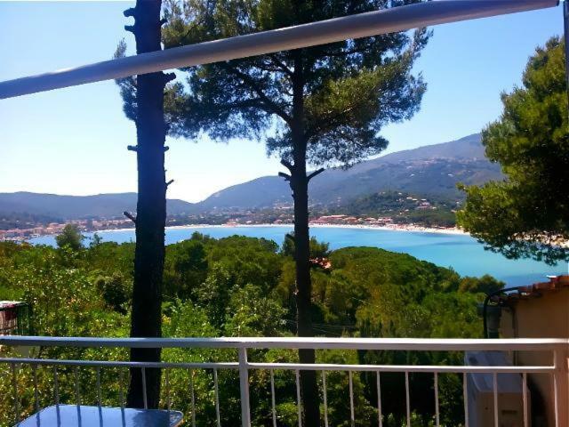 Vacanzamaredue 2 Residence Марина-ди-Кампо Экстерьер фото